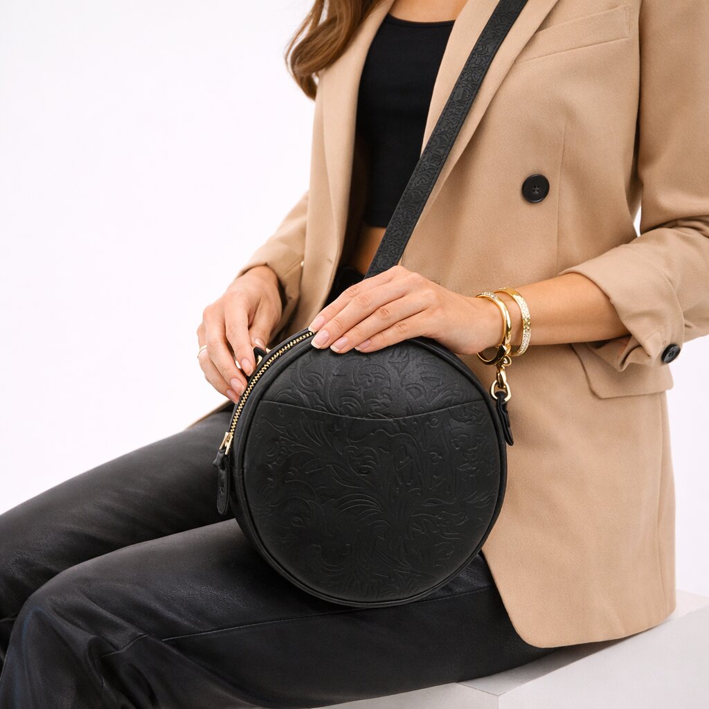 Circle Crossbody Bag — Full Grain Leather Round Sling Bag